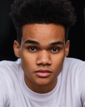 Zia Newton