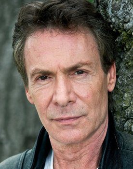 Robin Sachs