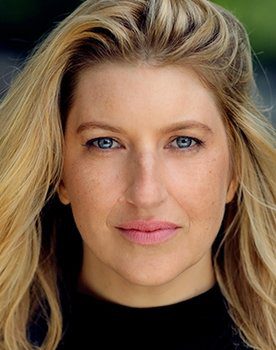 Tara Summers