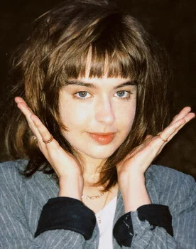 Isabella Moreira